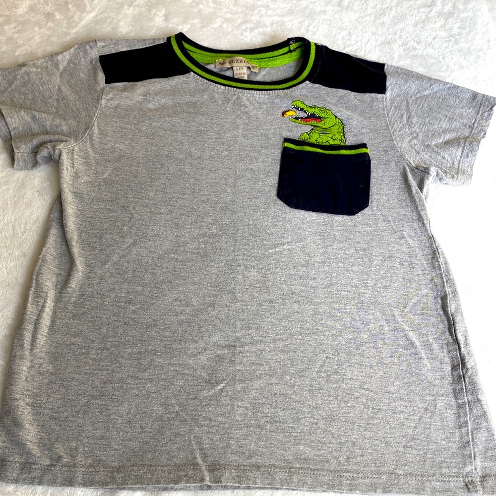 Buzz Cuts Boy’s Grey T-shirt Size 7